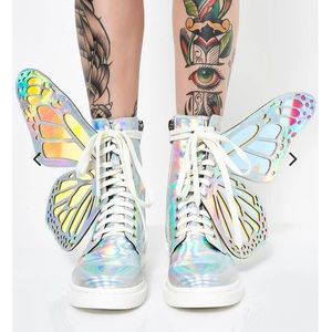 butterfly boots